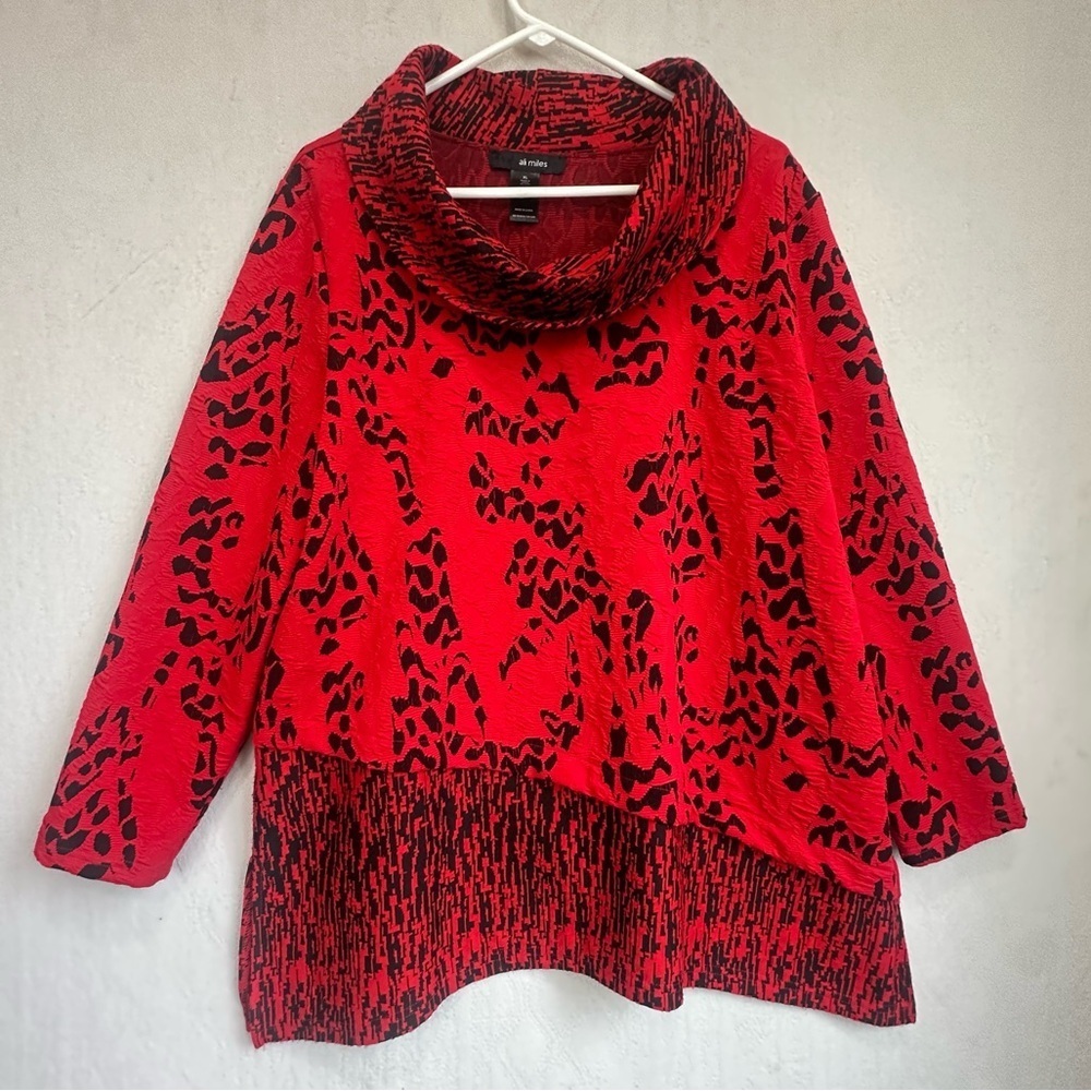 Ali Miles Asymmetrical Red Black Cowl Neck Animal-Print Tunic Top Sz XL Two Tone